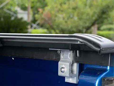 Electric Hard Aluminum Retractable Tonneau Cover for Toyota